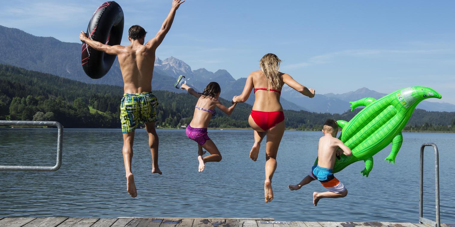 Badespaß am Pressegger See in der Region Nassfeld Kärnten, in der Nähe des Almhotel Kärnten