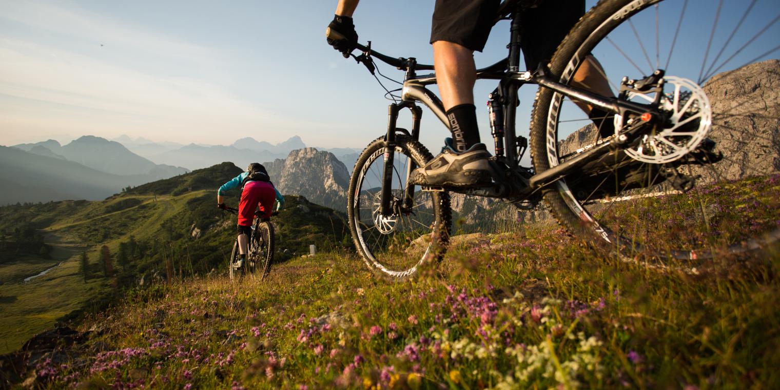 Mountainbiken am Nassfeld in Kärnten in der Nähe des Almhotel Kärnten