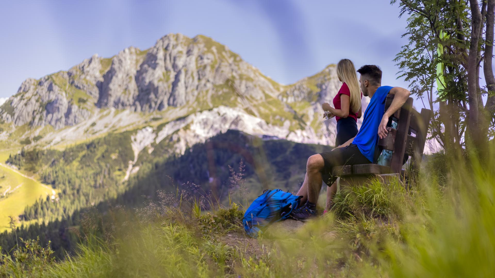 Alpine Rast am Nassfeld mit Blick auf den Gartnerkofel in der N&auml;he des Almhotel K&auml;rnten