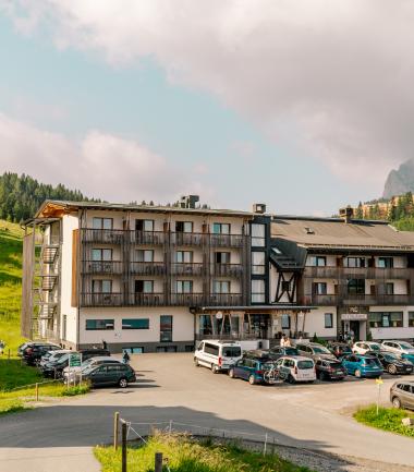 Almstimmung in idyllischer Berglage am Nassfeld - das Almhotel Kärnten